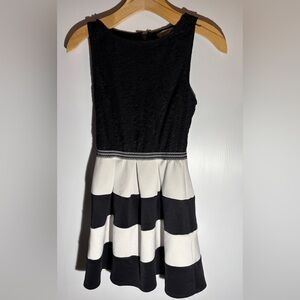 Black and White Sleeveless Dress